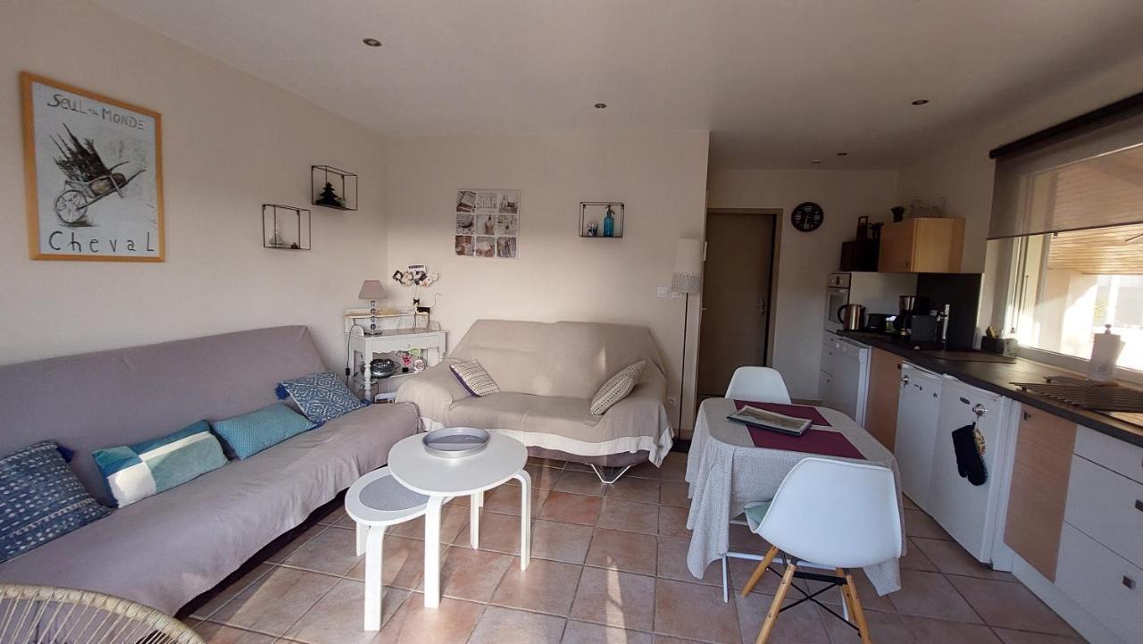 Le Prieure Villa La Motte-de-Galaure ภายนอก รูปภาพ
